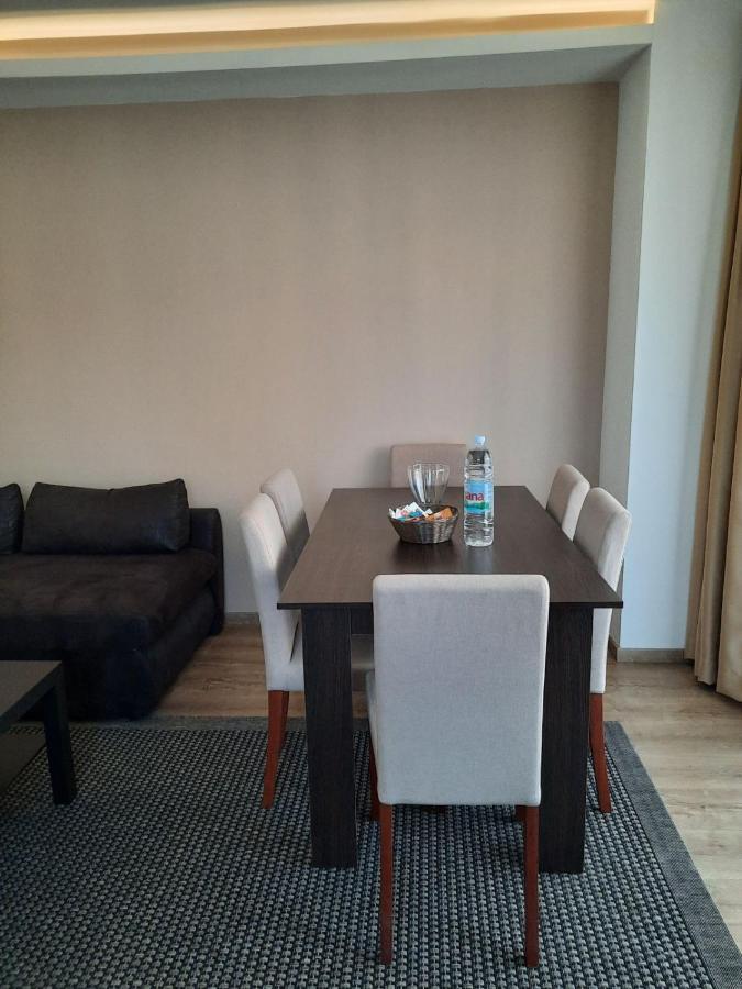 Divizija Lux Apartments Белград Екстериор снимка
