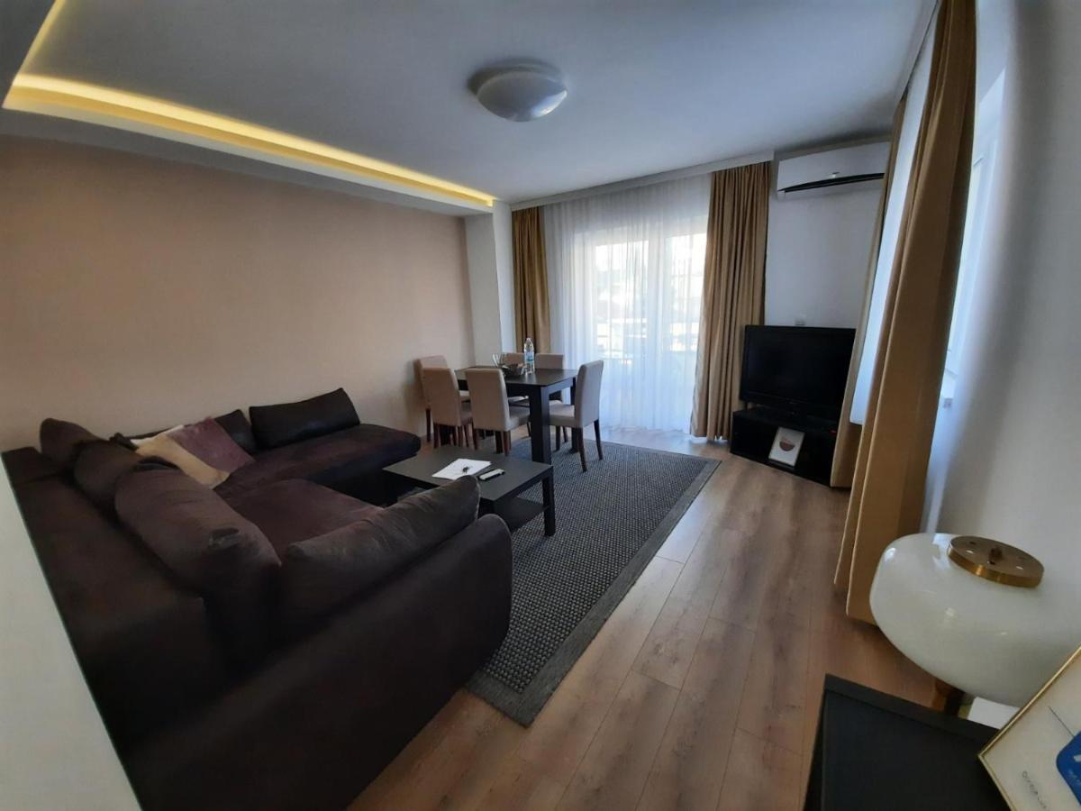 Divizija Lux Apartments Белград Екстериор снимка