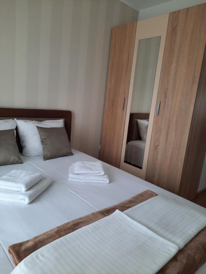 Divizija Lux Apartments Белград Екстериор снимка