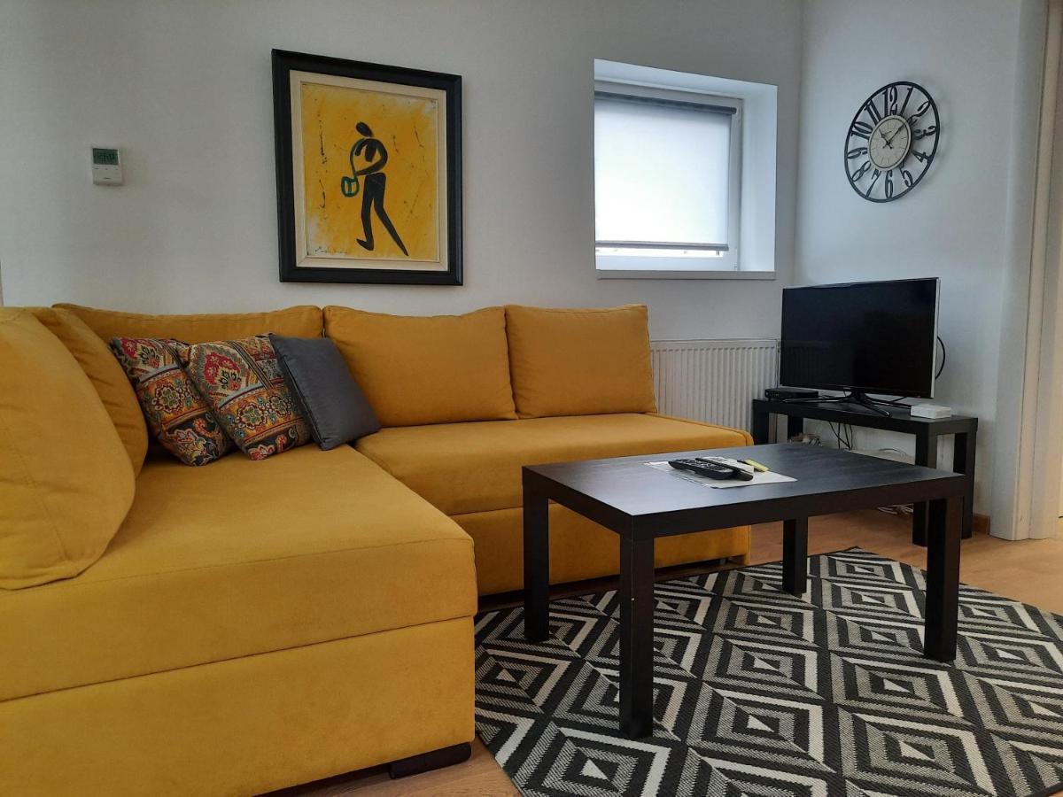 Divizija Lux Apartments Белград Екстериор снимка