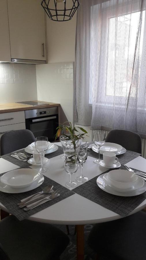Divizija Lux Apartments Белград Екстериор снимка